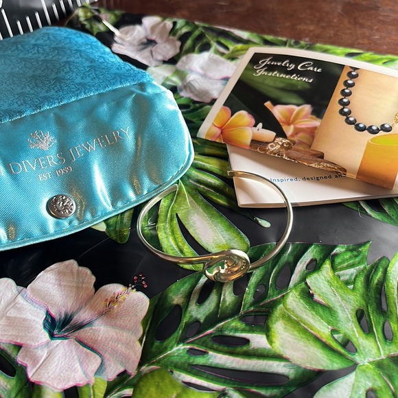 🌈Maui Divers Nalu Wave bangle bracelet Hawaii - Picture 1 of 10